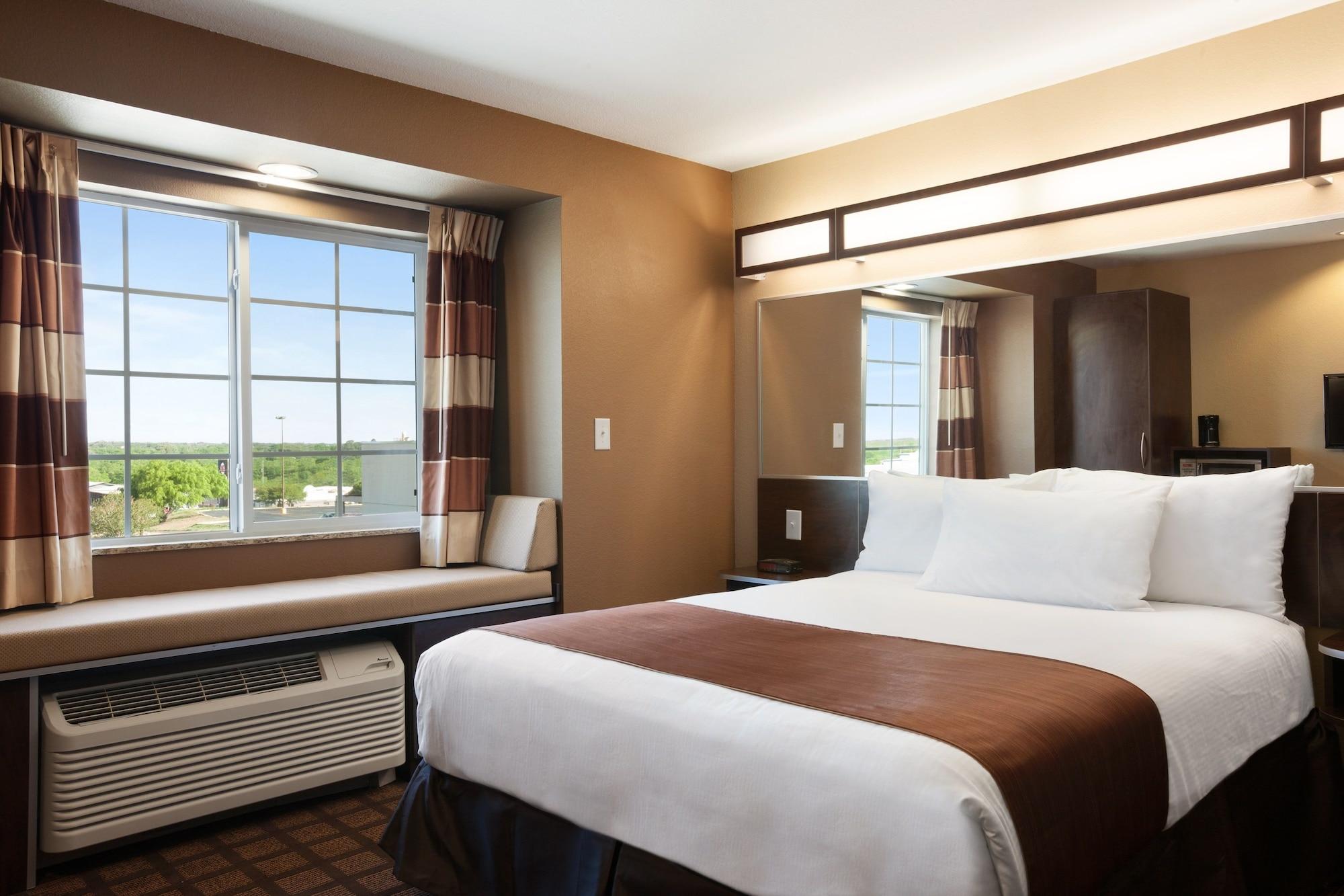 Microtel Inn & Suites By Wyndham Pearl River/Slidell Exterior photo