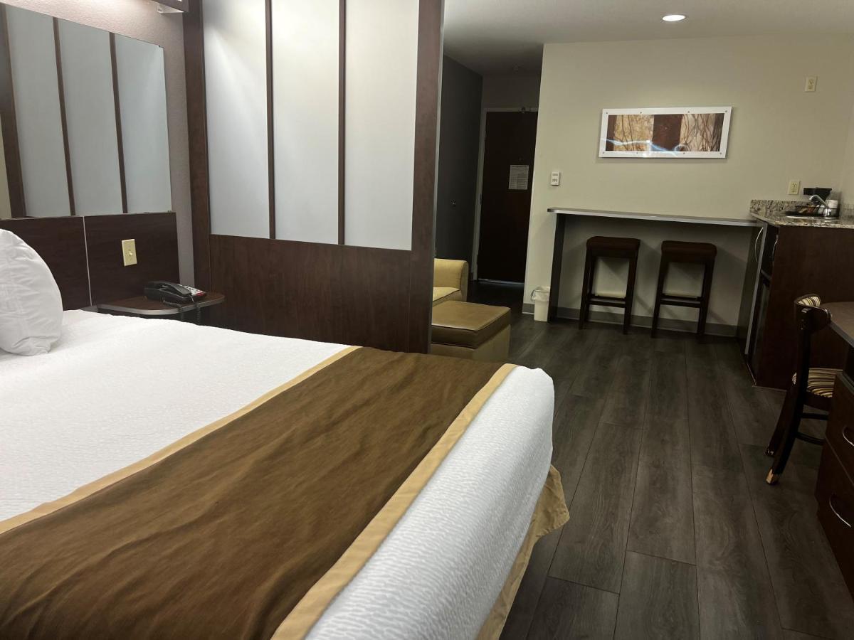Microtel Inn & Suites By Wyndham Pearl River/Slidell Exterior photo
