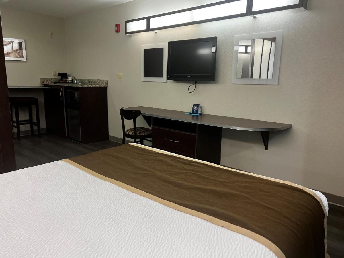 Microtel Inn & Suites By Wyndham Pearl River/Slidell Exterior photo