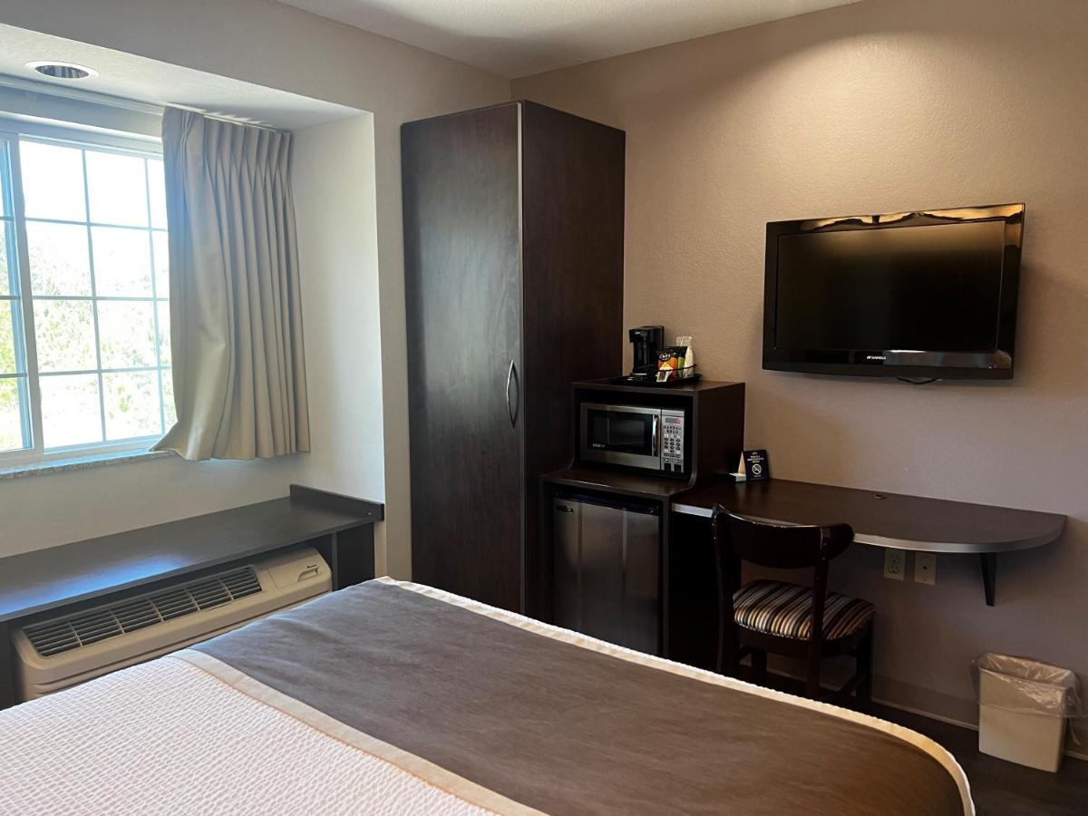 Microtel Inn & Suites By Wyndham Pearl River/Slidell Exterior photo