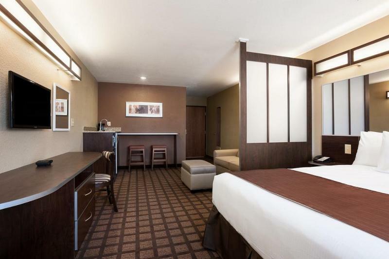 Microtel Inn & Suites By Wyndham Pearl River/Slidell Exterior photo